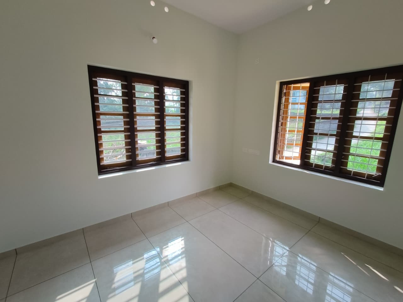 WhatsApp Image 2025-12-02 at 9.18.55 AM