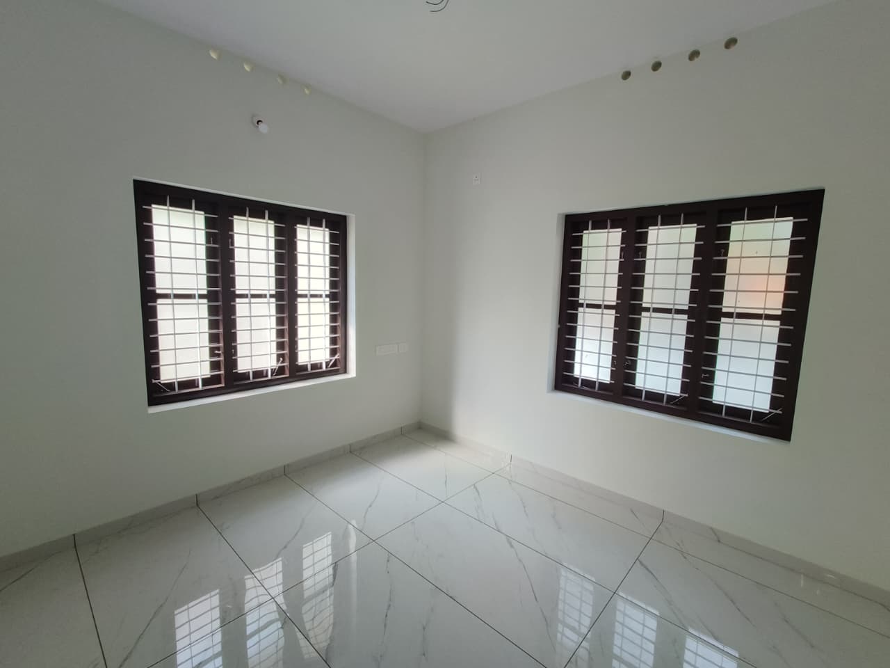 WhatsApp Image 2025-12-02 at 9.18.56 AM (1)